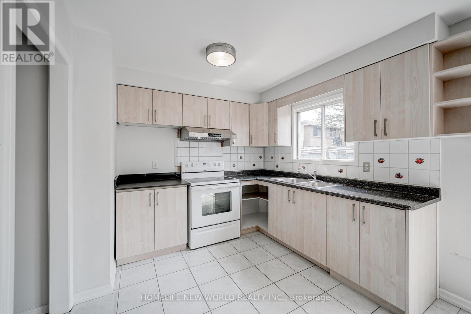 1st & 2nd - 31 Spangler Road, Markham, Ontario  L3S 2G2 - Photo 22 - N12543876