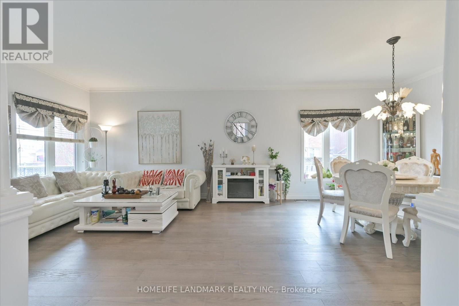 M & 2nd - 230 Devonsleigh Boulevard, Richmond Hill, Ontario  L4S 1H2 - Photo 11 - N12543888