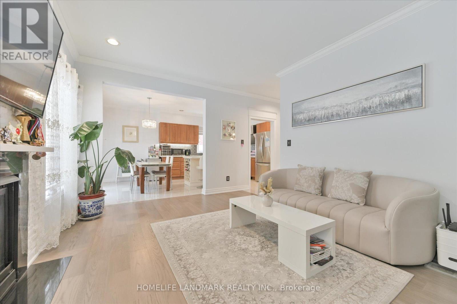 M & 2nd - 230 Devonsleigh Boulevard, Richmond Hill, Ontario  L4S 1H2 - Photo 13 - N12543888