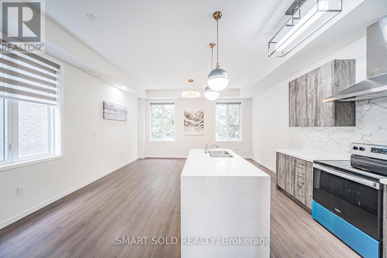 13 Armillo Place, Markham, Ontario  L6E 0V4 - Photo 8 - N12543900