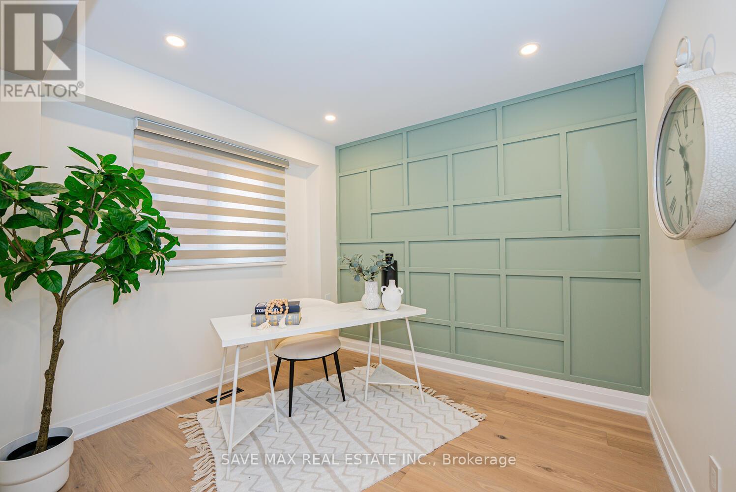 1612 Moongate Crescent E, Mississauga, Ontario  L5M 4T1 - Photo 12 - W12543902