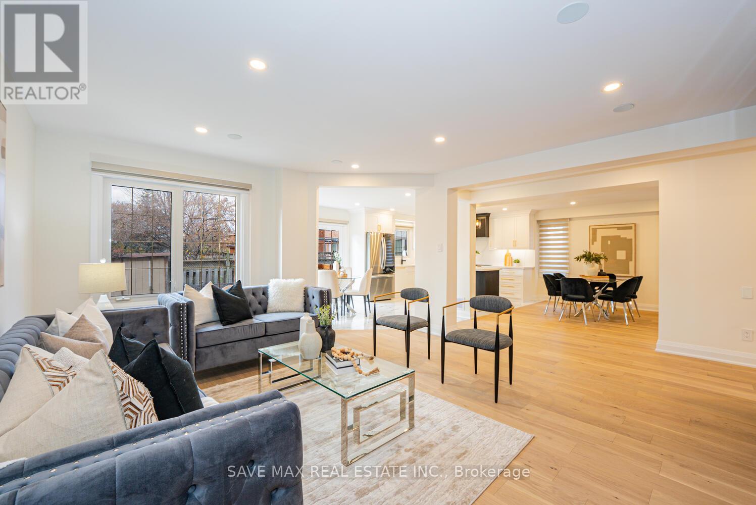 1612 Moongate Crescent E, Mississauga, Ontario  L5M 4T1 - Photo 8 - W12543902