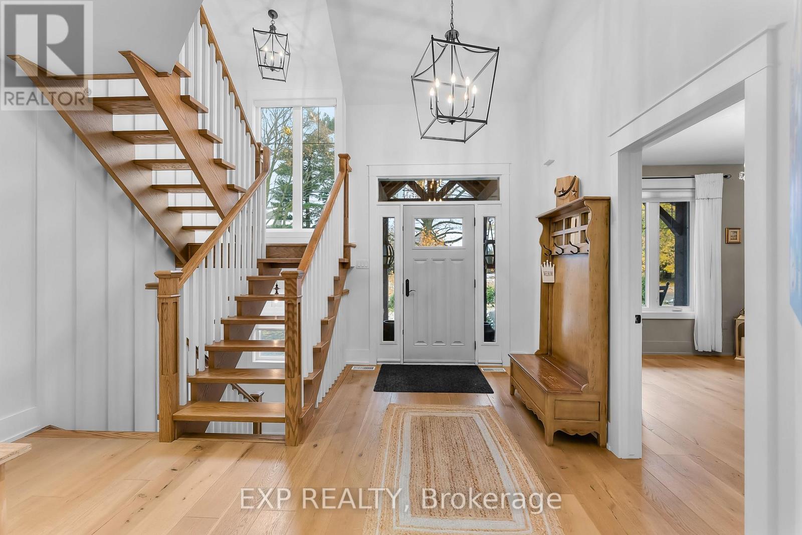 2218 Portage Road, Niagara Falls, Ontario L2J 0C2 - Photo 24 - X12543918