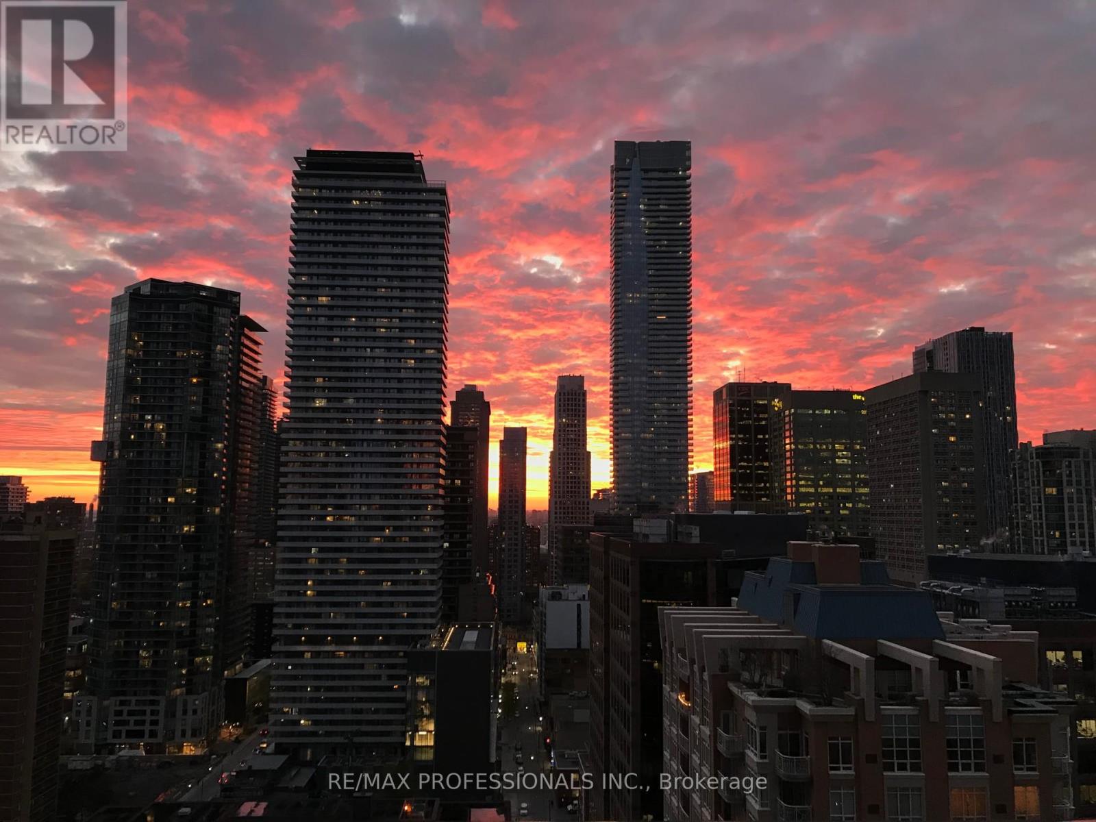 2706 - 28 Ted Rogers Way, Toronto, Ontario  M4Y 2J4 - Photo 46 - C12543600