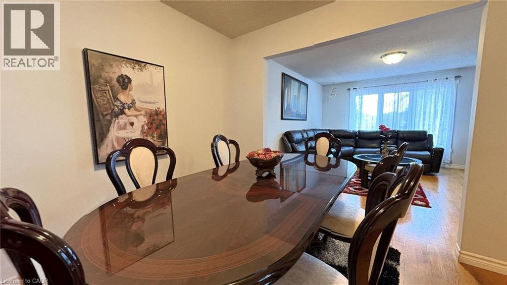 15 Albion Street, Kitchener, Ontario N2E 2R9 - Photo 12 - 40786417