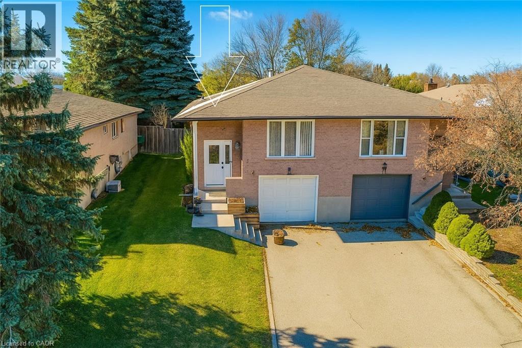 15 Albion Street, Kitchener, Ontario N2E 2R9 - Photo 2 - 40786417