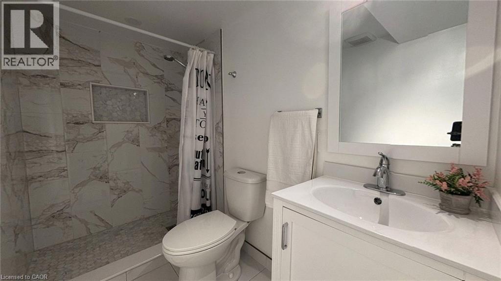 15 Albion Street, Kitchener, Ontario N2E 2R9 - Photo 41 - 40786417