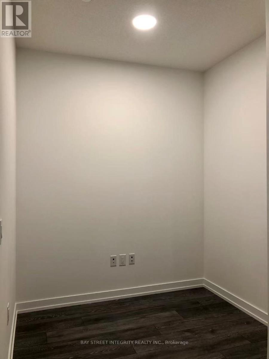 W1012 - 225 Sumach Street, Toronto, Ontario M5A 0P8 - Photo 6 - C12543916