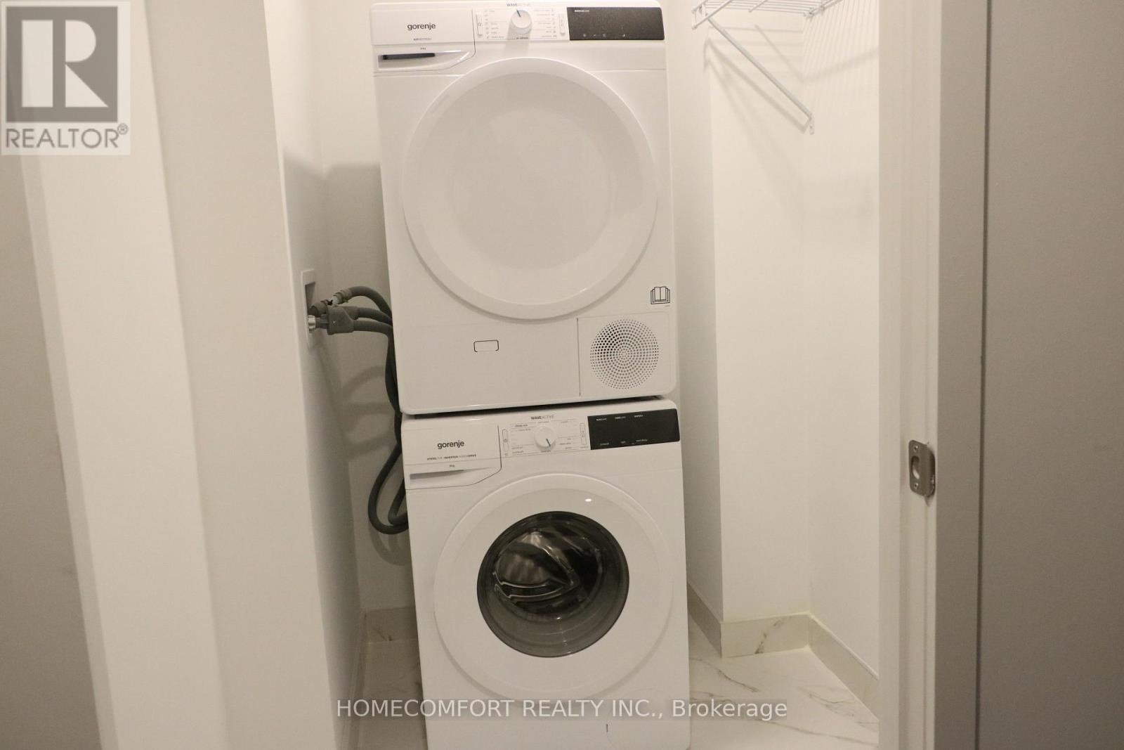 3709 - 88 Queen Street E, Toronto, Ontario M5C 0B6 - Photo 17 - C12543926