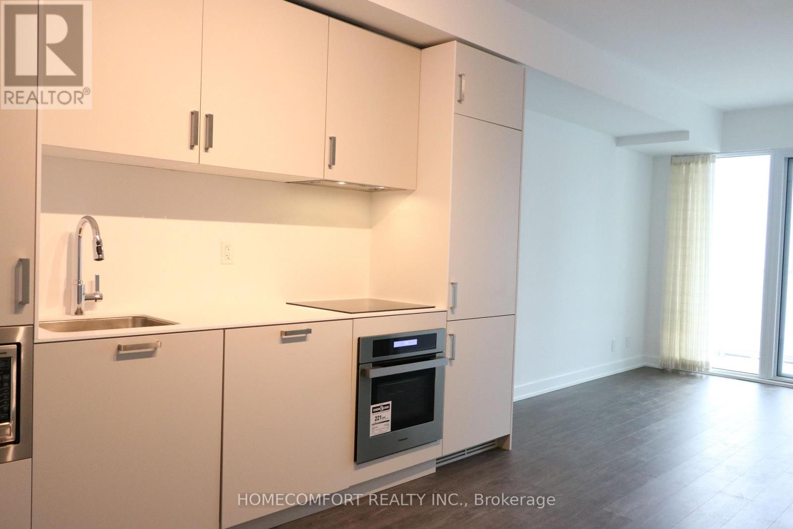 3709 - 88 Queen Street E, Toronto, Ontario M5C 0B6 - Photo 6 - C12543926