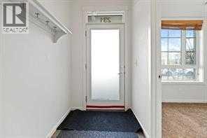 231 Copperpond Common Se, Calgary, Alberta  T2Z 1G5 - Photo 2 - A2252364