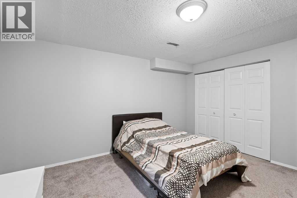 5812 22 Avenue Ne, Calgary, Alberta  T1Y 4P7 - Photo 24 - A2256055