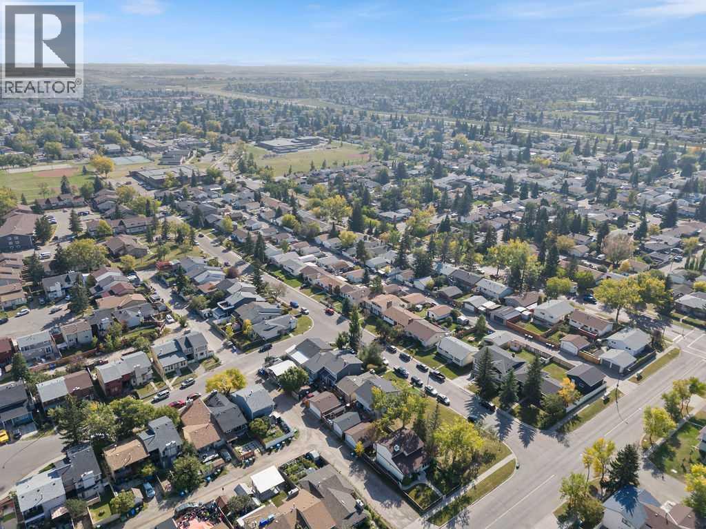 5812 22 Avenue Ne, Calgary, Alberta  T1Y 4P7 - Photo 38 - A2256055