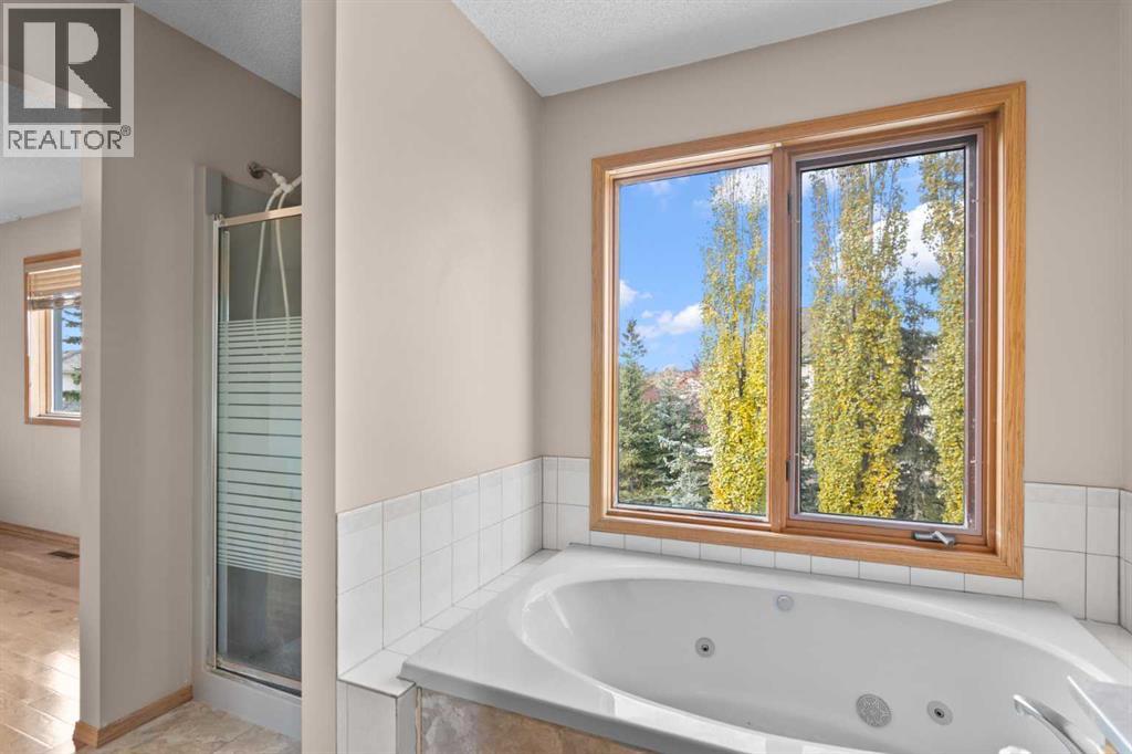 104 Hampshire Close Nw, Calgary, Alberta  T3A 4X9 - Photo 28 - A2267985