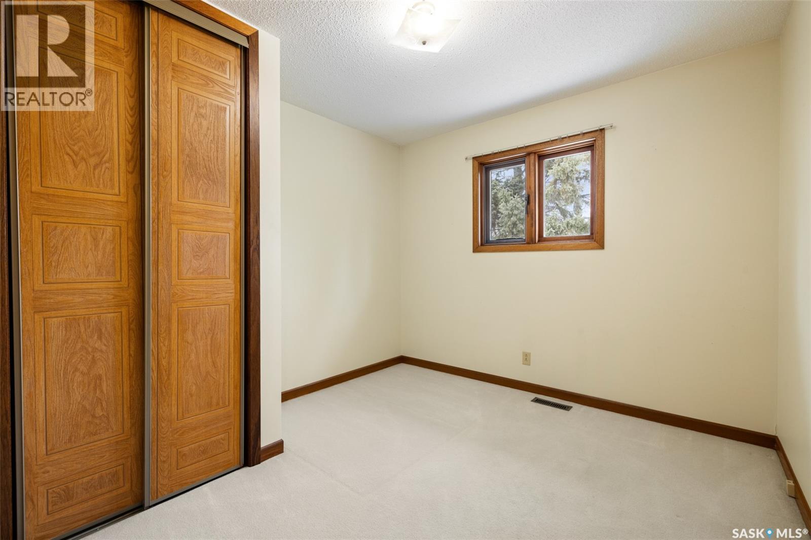 7222 Neatby Avenue, Regina, Saskatchewan  S4X 2S1 - Photo 15 - SK023852