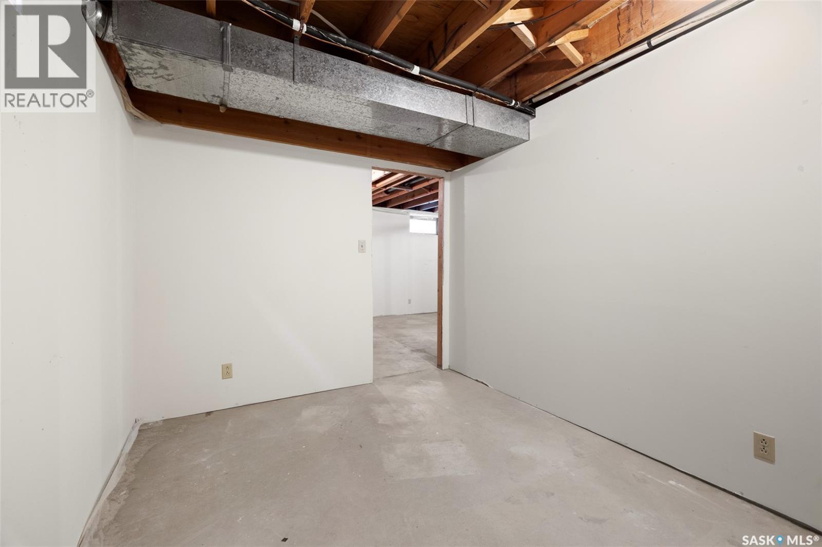 7222 Neatby Avenue, Regina, Saskatchewan  S4X 2S1 - Photo 25 - SK023852