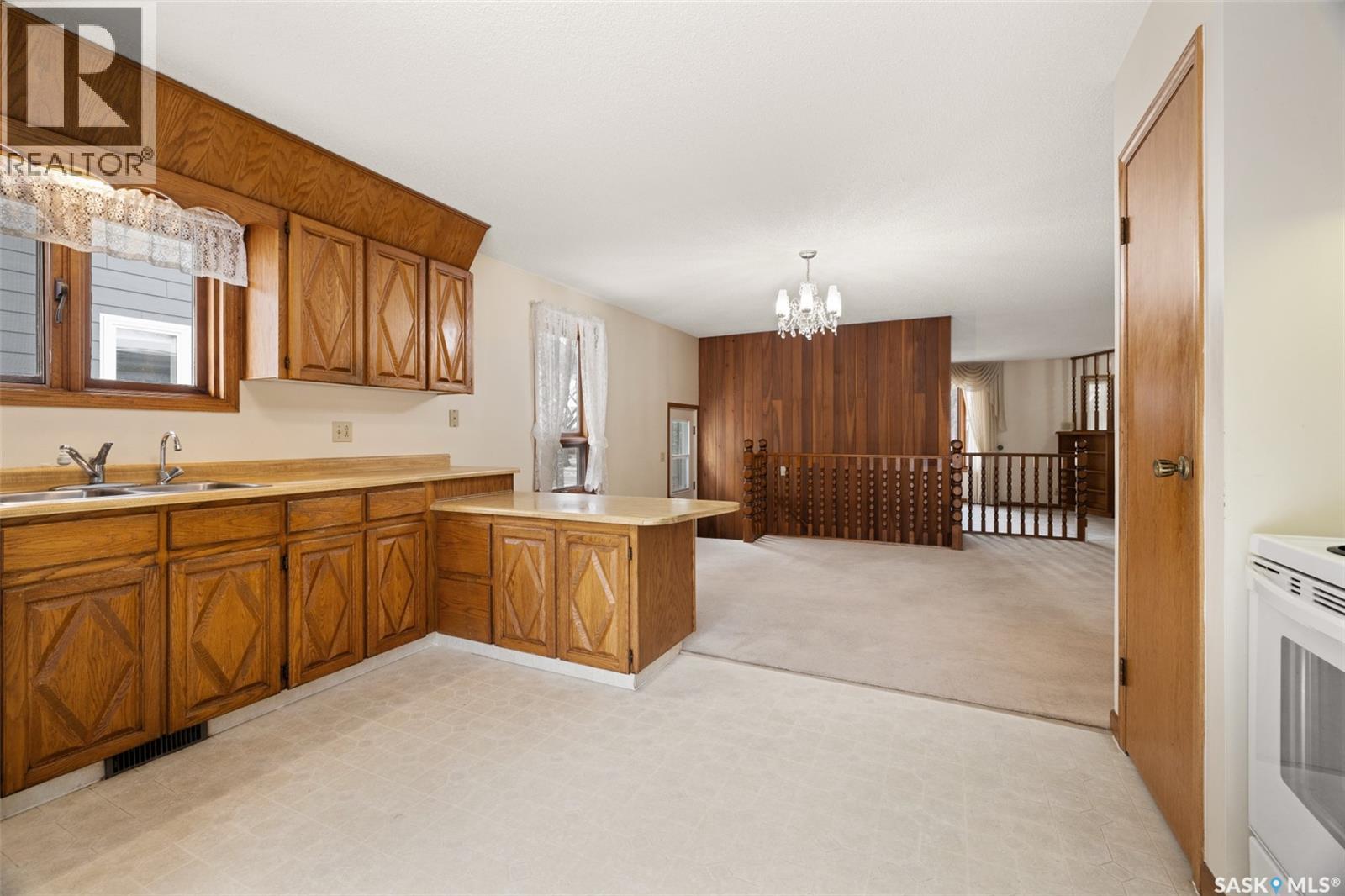 7222 Neatby Avenue, Regina, Saskatchewan  S4X 2S1 - Photo 7 - SK023852