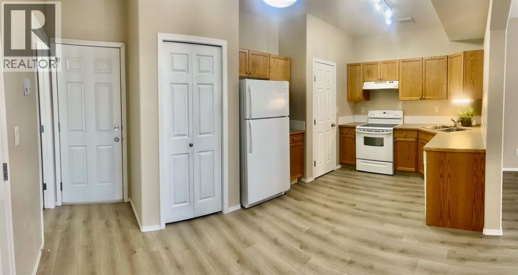 9, 2 Hinshaw Drive, Sylvan Lake, Alberta  T4S 2J2 - Photo 19 - A2230118