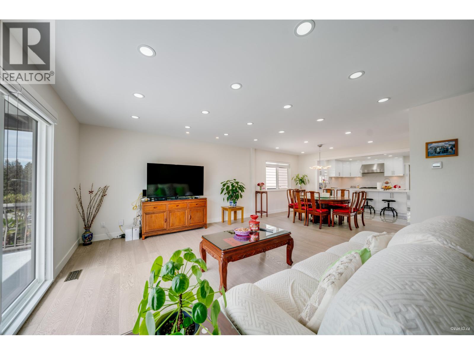 3881 Napier Street, Burnaby, British Columbia  V5C 3E6 - Photo 8 - R3008885