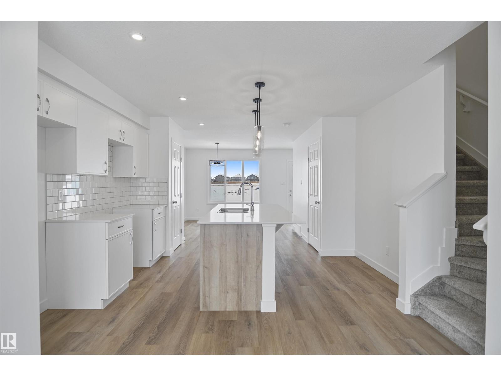 29 Ficus Wy, Fort Saskatchewan, Alberta  T8L 4M1 - Photo 5 - E4465689