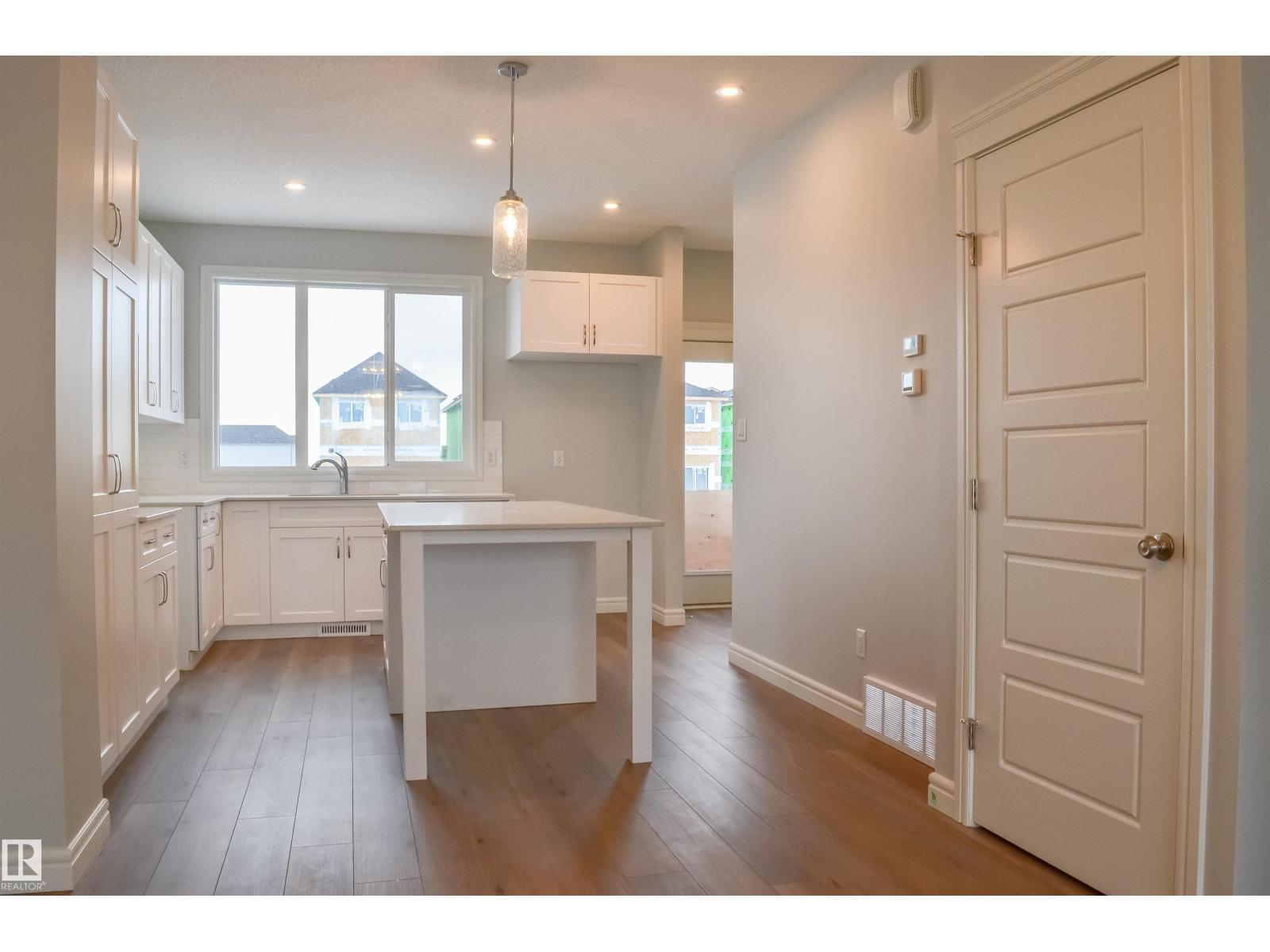 18832 28 Av Nw, Edmonton, Alberta  T6M 3C4 - Photo 10 - E4465694