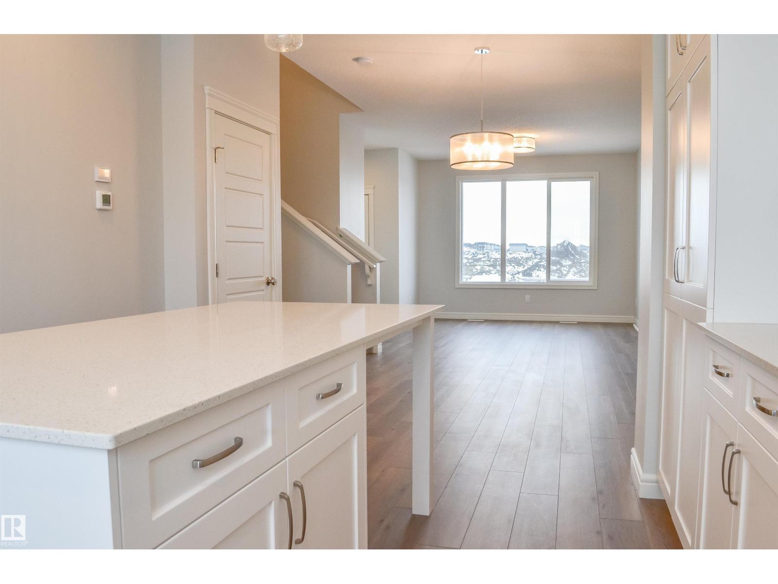 18832 28 Av Nw, Edmonton, Alberta  T6M 3C4 - Photo 11 - E4465694