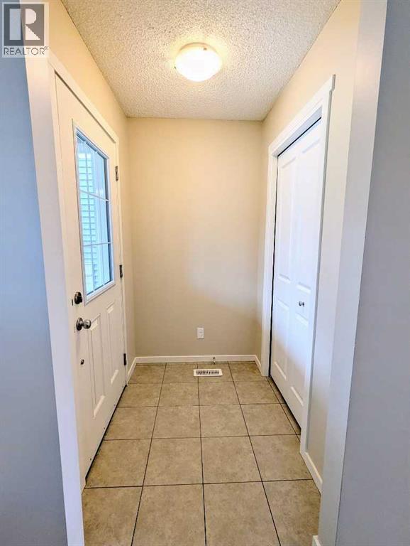 187 Evansborough Way Nw, Calgary, Alberta  T3P 0N5 - Photo 6 - A2245354