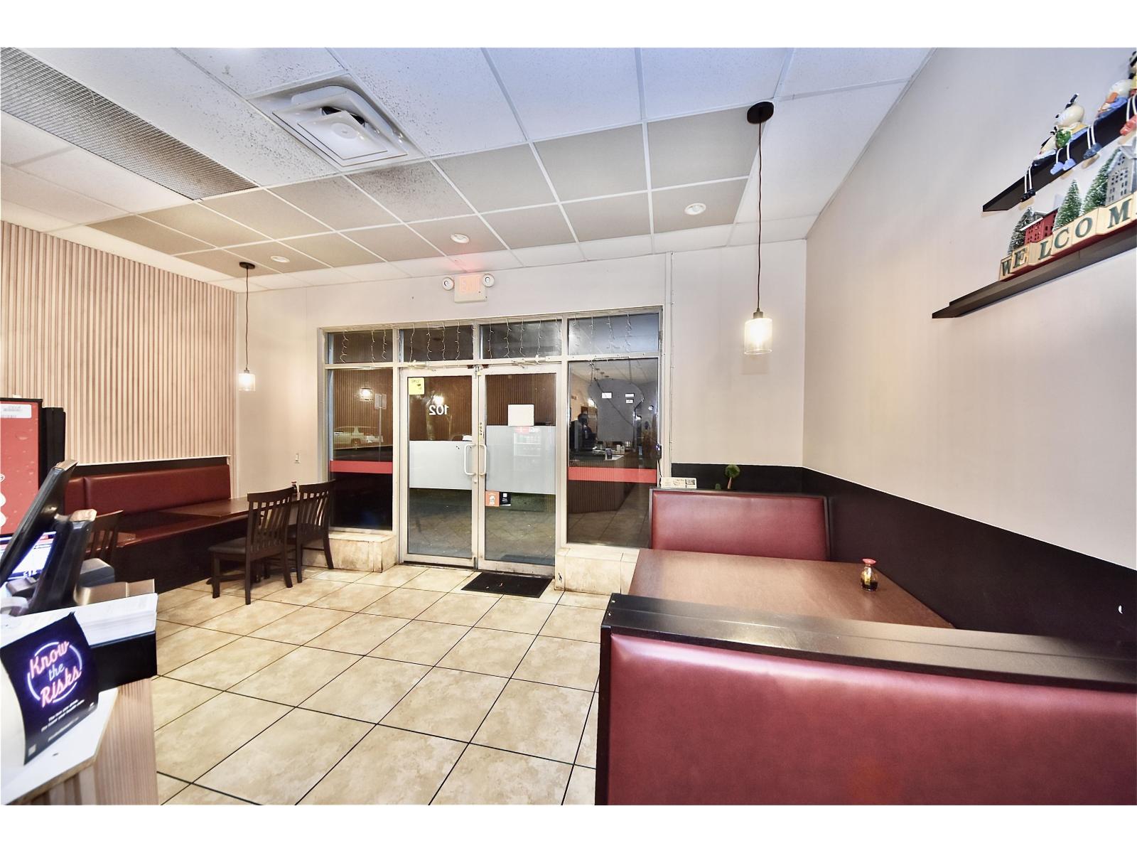 102 19390 68 Avenue, Langley, British Columbia  V4N 6A9 - Photo 5 - C8073787