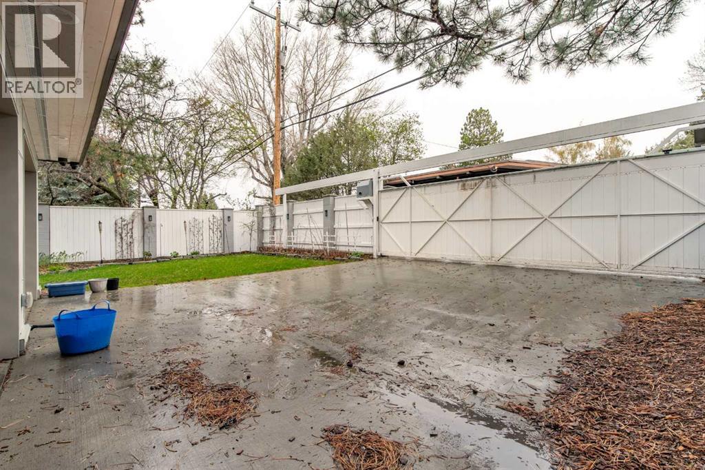 2825 Parkside Drive S, Lethbridge, Alberta  T1J 1M8 - Photo 43 - A2207400