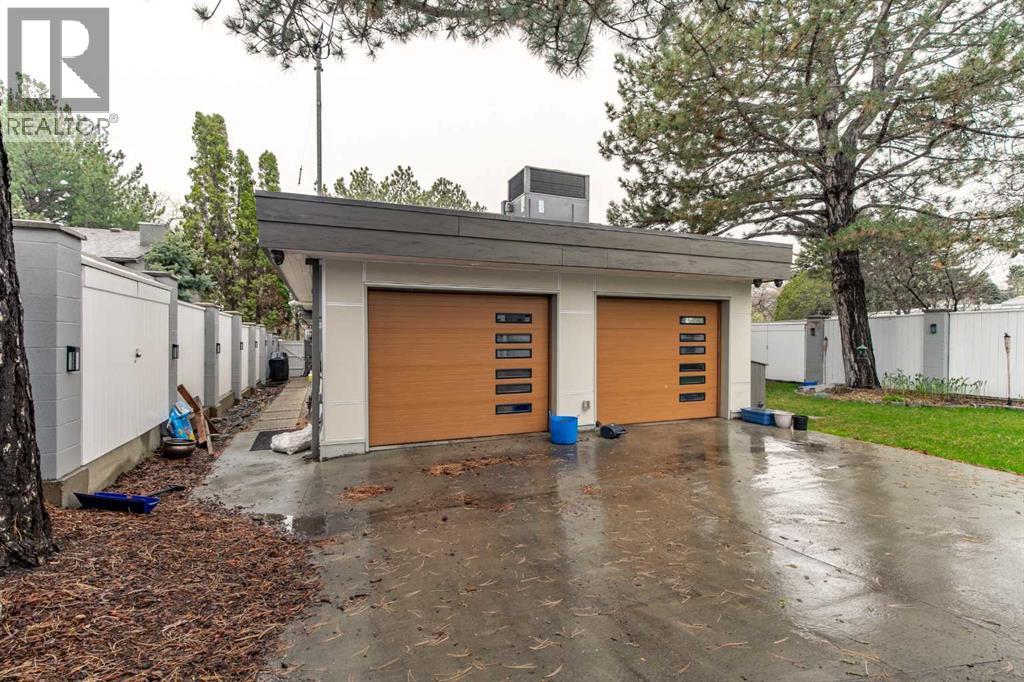 2825 Parkside Drive S, Lethbridge, Alberta  T1J 1M8 - Photo 7 - A2207400