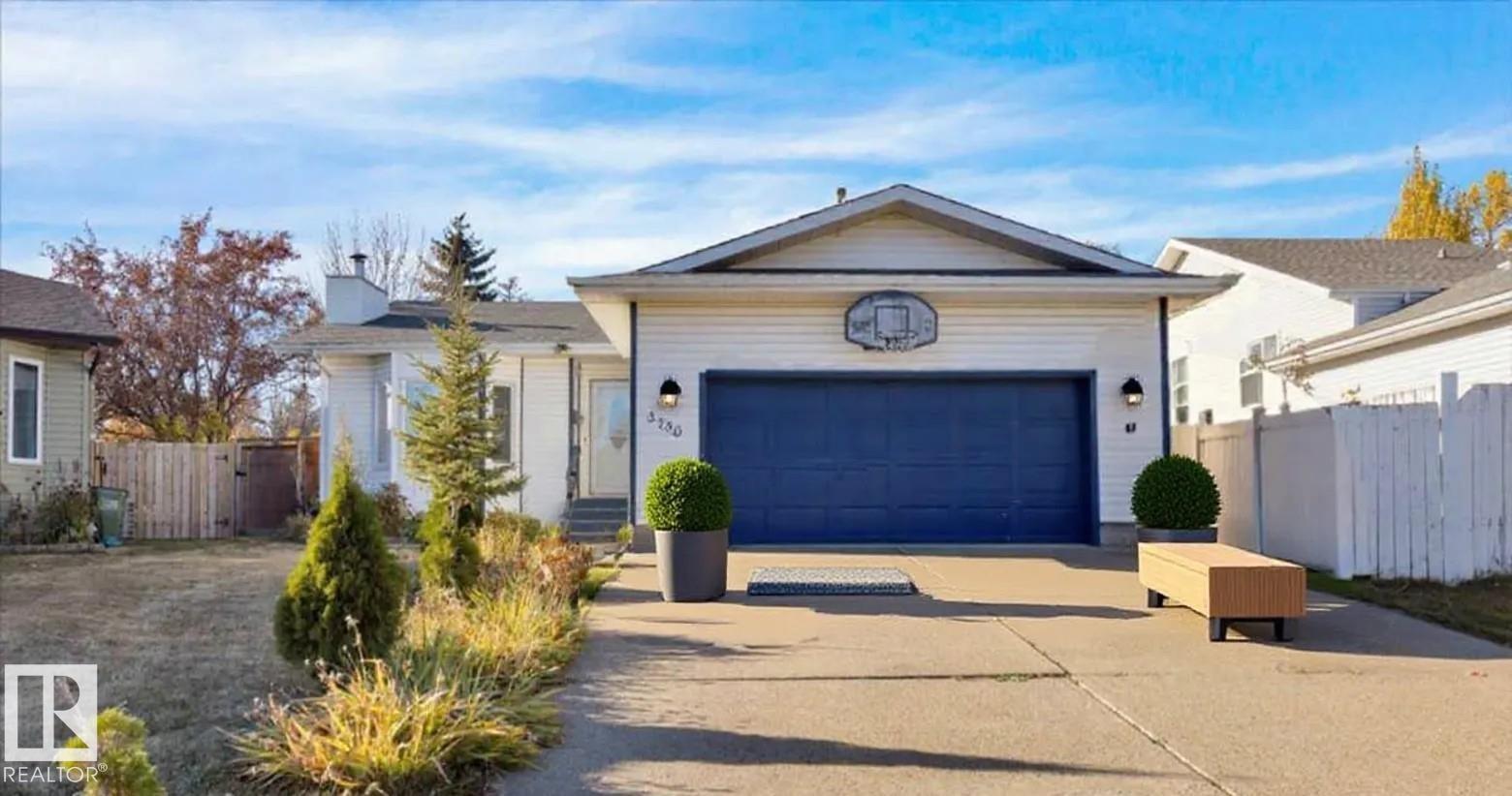 3736 48 ST NW, Edmonton, Alberta