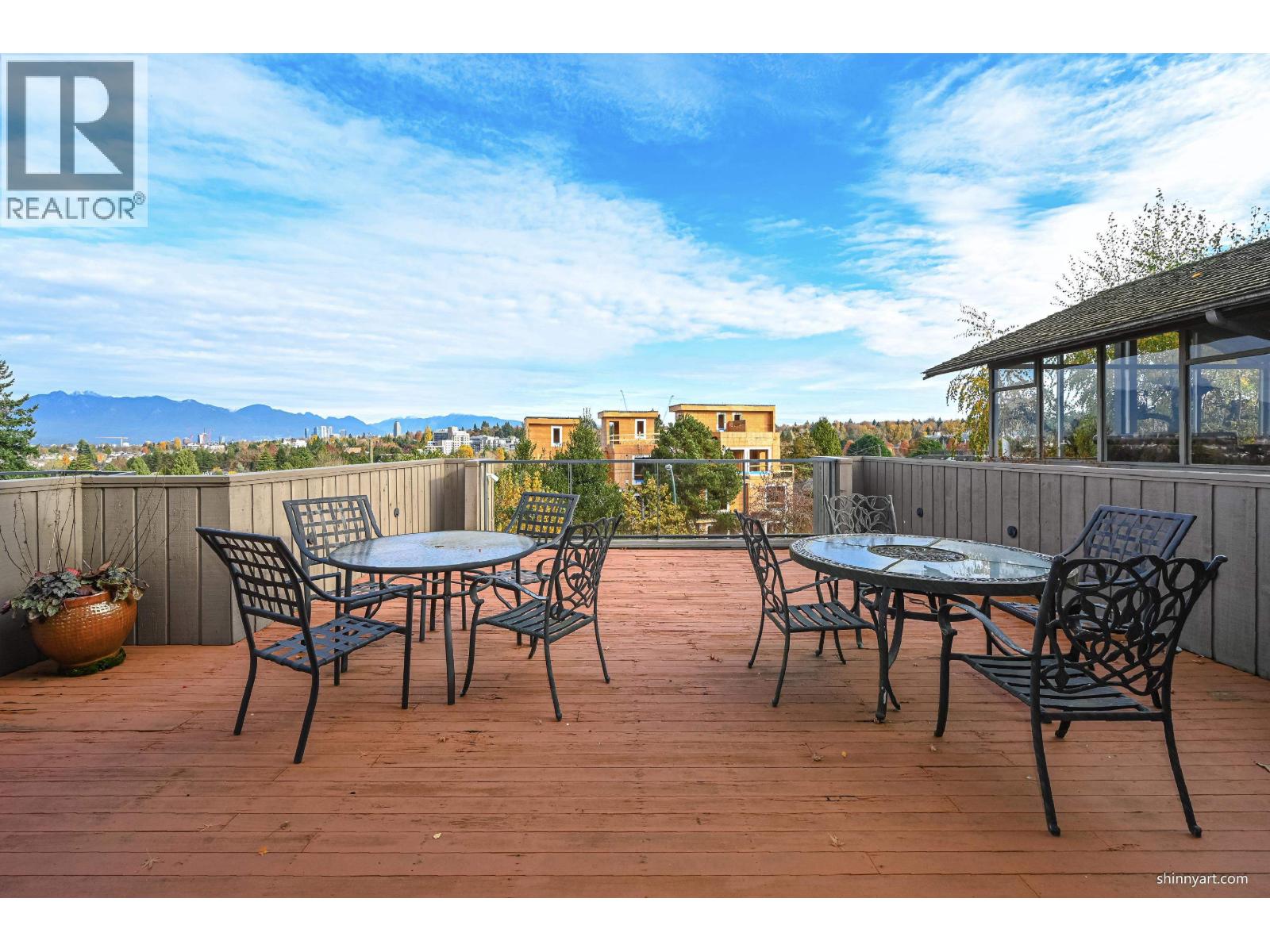 4729 Paton Street, Vancouver, British Columbia V6L 2H9 - Photo 2 - R3067242