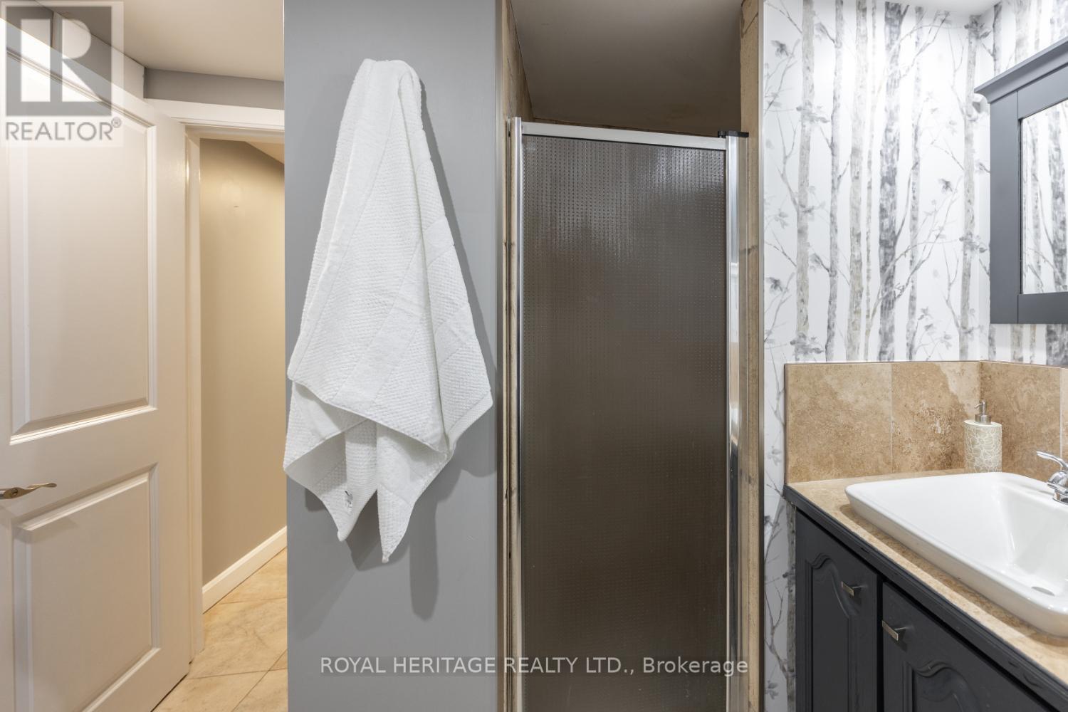 245 Elizabeth Street, Oshawa, Ontario L1J 5S5 - Photo 25 - E12543960