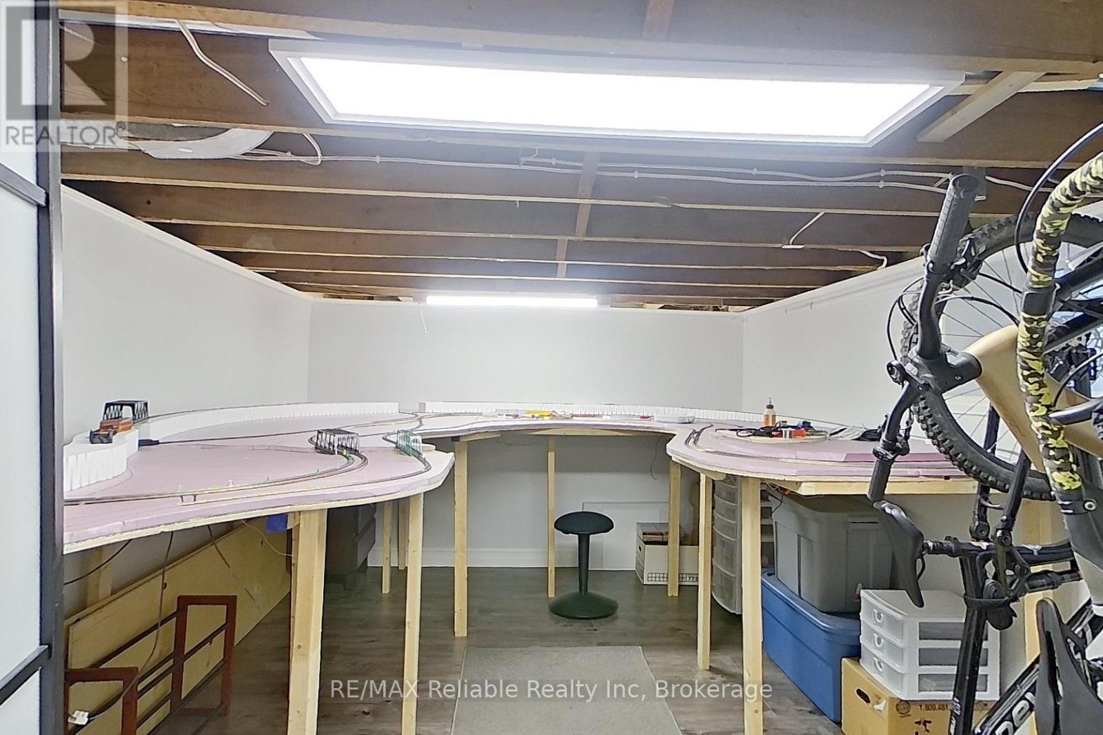 186 Garfield Avenue, London South, Ontario  N6C 2B8 - Photo 32 - X12543998