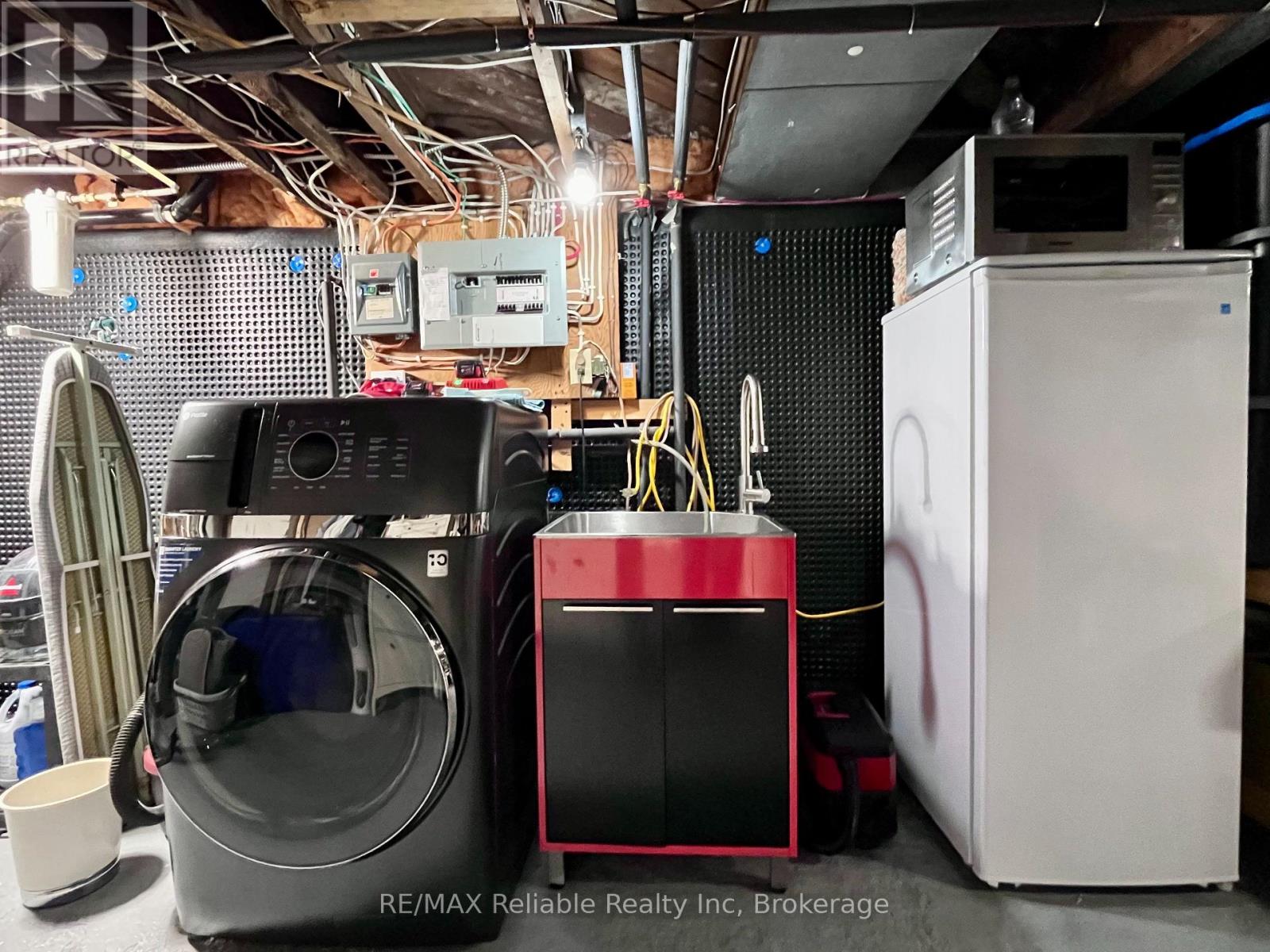 186 Garfield Avenue, London South, Ontario  N6C 2B8 - Photo 37 - X12543998