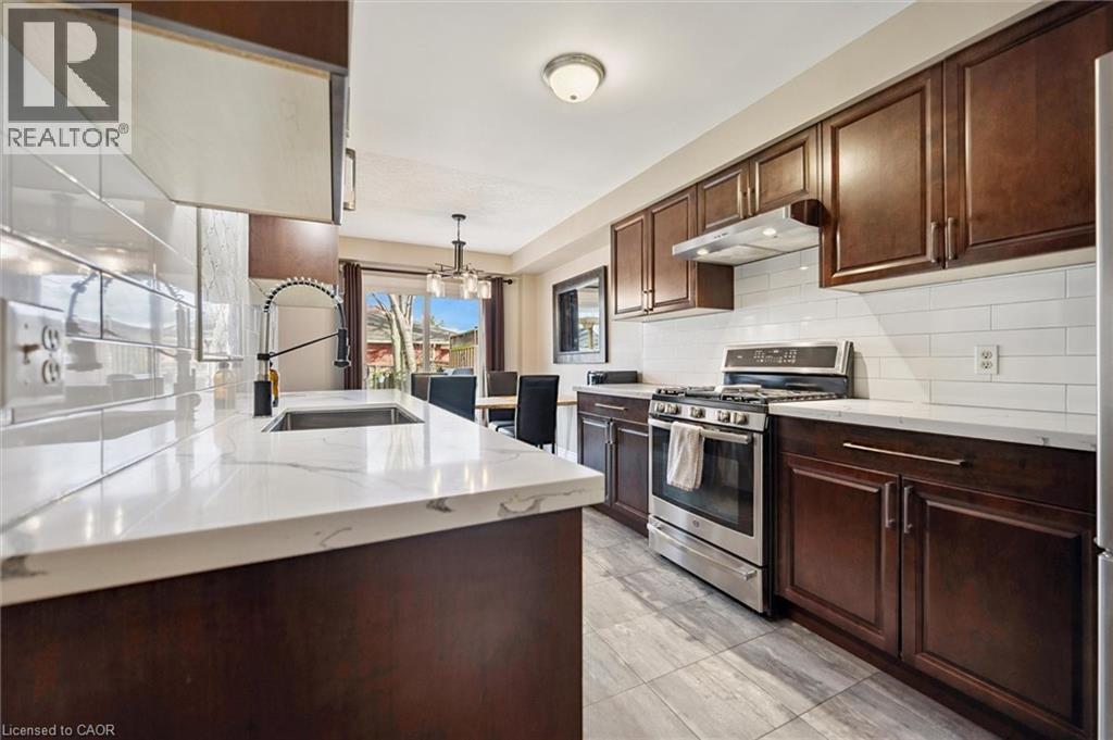 14 Lisbon Pines Drive, Cambridge, Ontario N1R 7Z8 - Photo 13 - 40788247