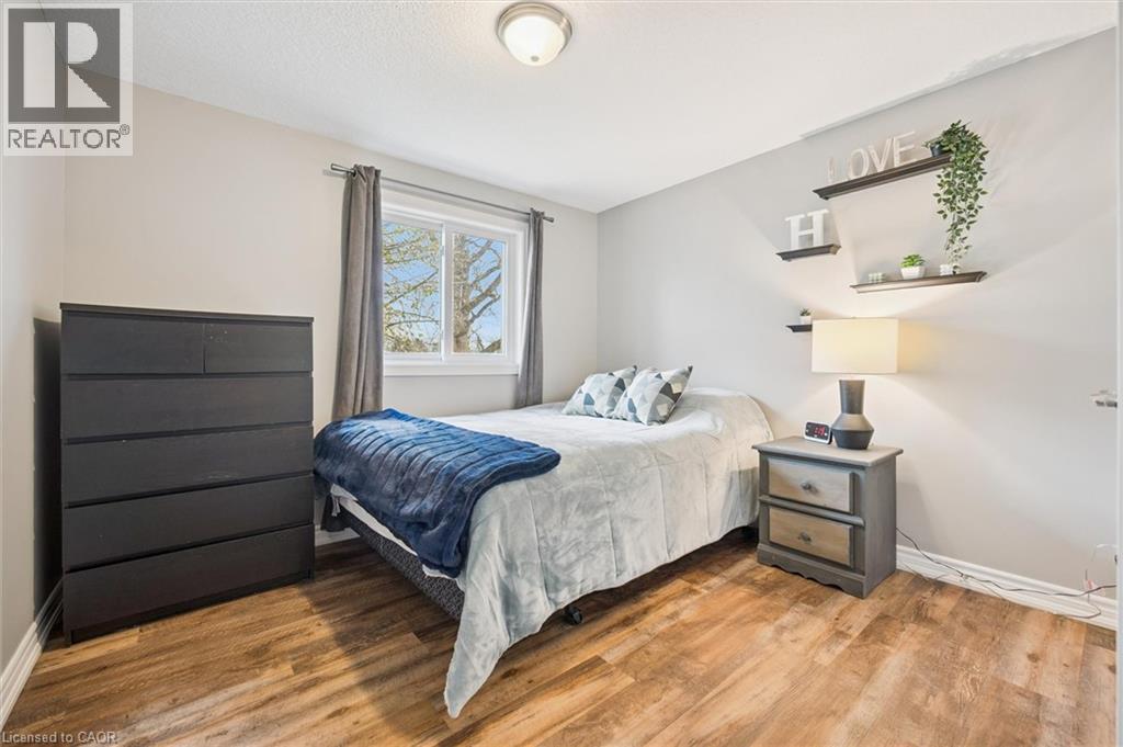 14 Lisbon Pines Drive, Cambridge, Ontario N1R 7Z8 - Photo 23 - 40788247