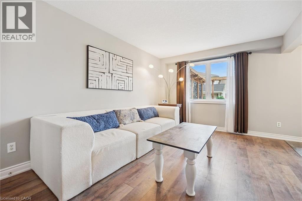 14 Lisbon Pines Drive, Cambridge, Ontario N1R 7Z8 - Photo 8 - 40788247