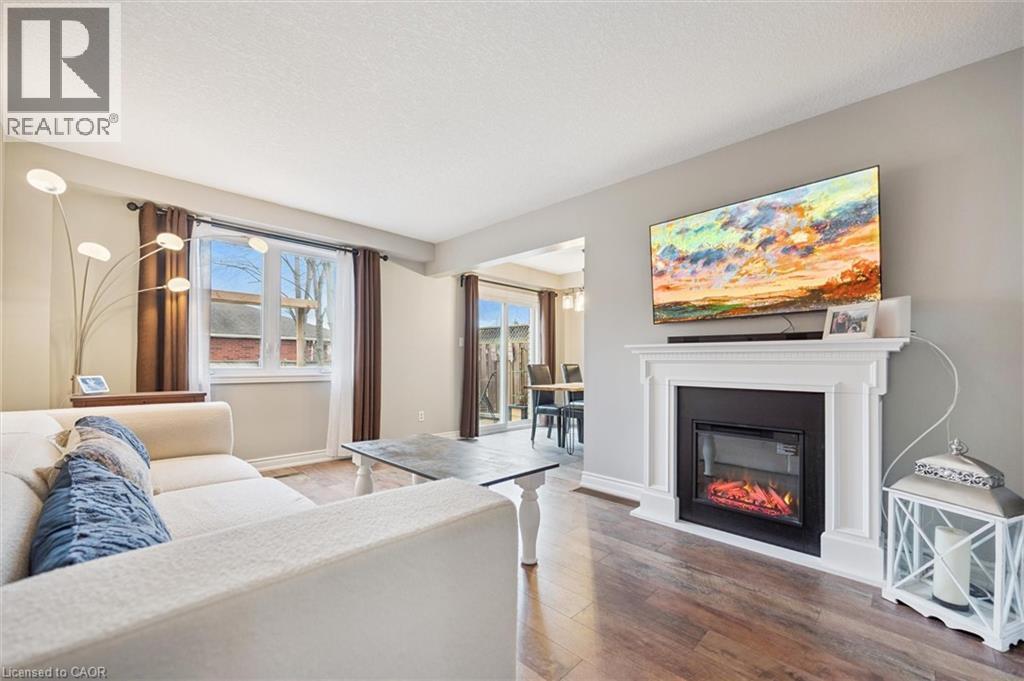 14 Lisbon Pines Drive, Cambridge, Ontario N1R 7Z8 - Photo 9 - 40788247