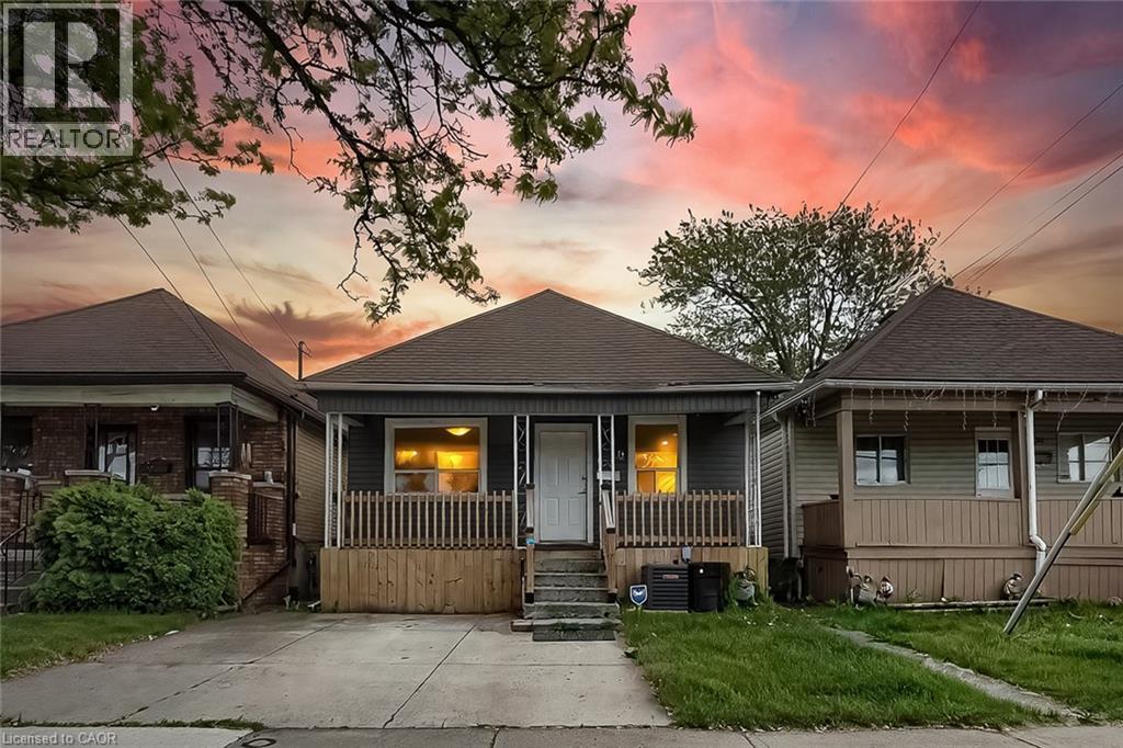 230 Mcanulty Boulevard, Hamilton, Ontario L8H 3J1 - Photo 4 - 40788242