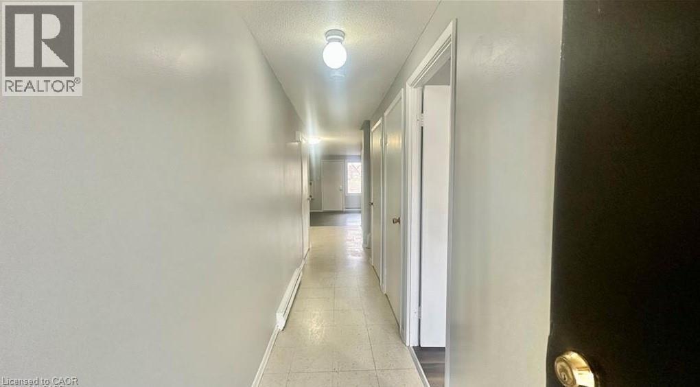 1200 Courtland Avenue E Unit# 45, Kitchener, Ontario  N2C 1K7 - Photo 3 - 40788093