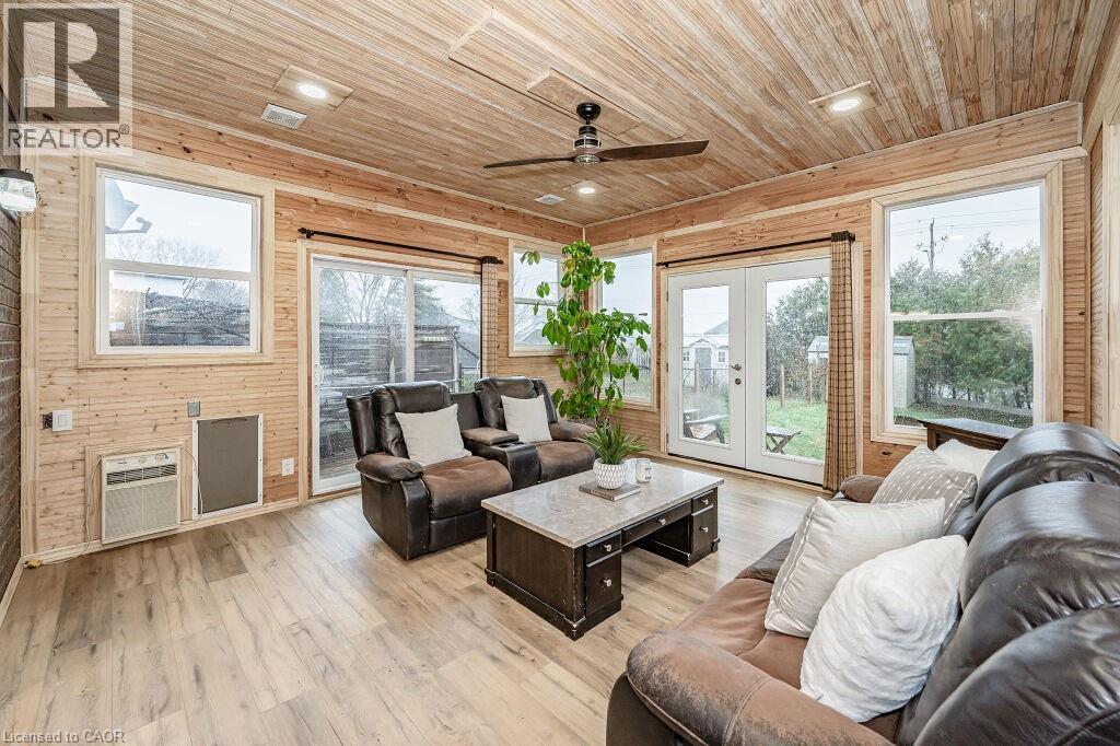 61 Schueller Street, Kitchener, Ontario  N2K 3W2 - Photo 15 - 40788027