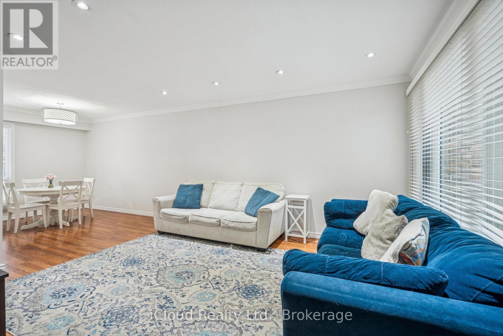 36 Berkshire Square E, Brampton, Ontario  L6Z 1N4 - Photo 11 - W12542848