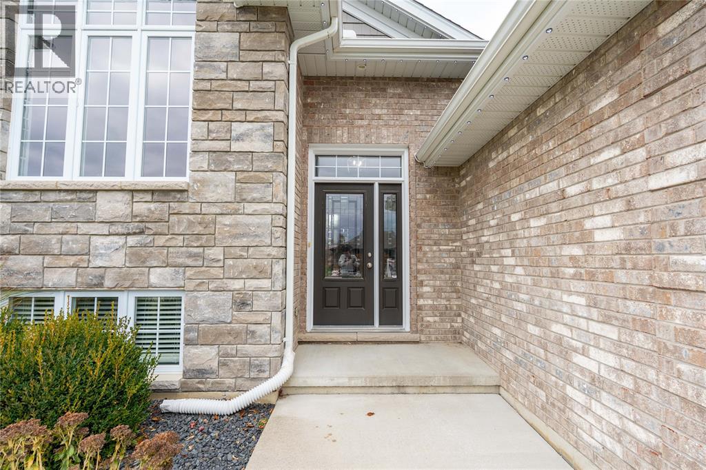 566 Spokane Boulevard, St Clair, Ontario  N0N 1G0 - Photo 2 - 25028750