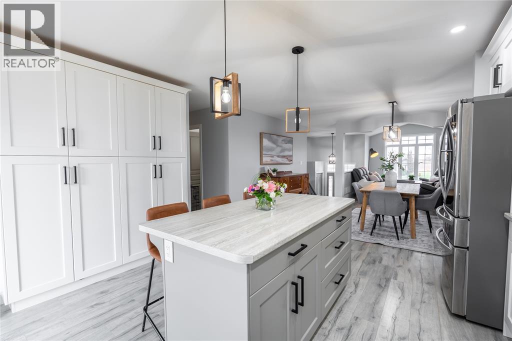 566 Spokane Boulevard, St Clair, Ontario  N0N 1G0 - Photo 5 - 25028750