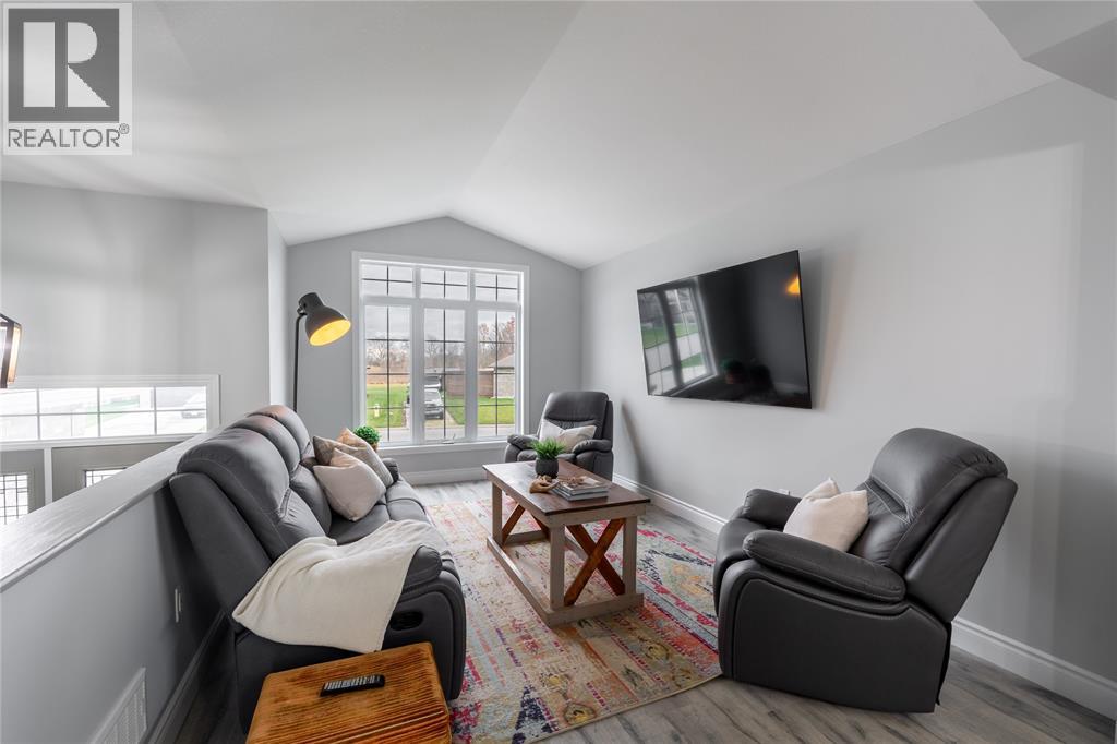 566 Spokane Boulevard, St Clair, Ontario  N0N 1G0 - Photo 9 - 25028750