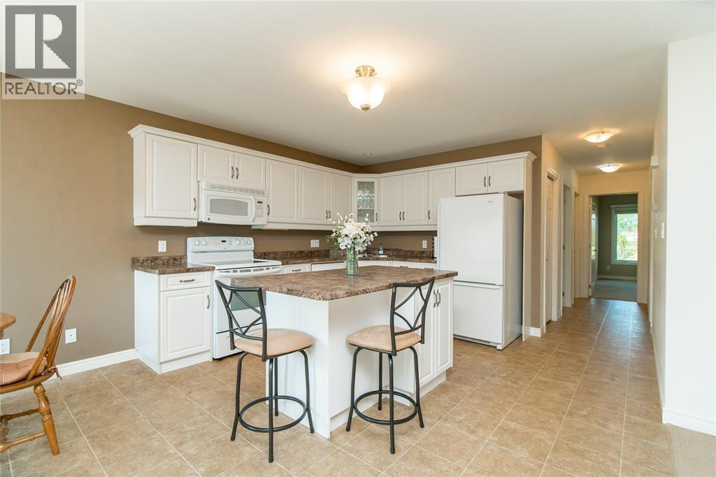 1940 London Line Unit# 207, Sarnia, Ontario  N7W 1B5 - Photo 14 - 25028733