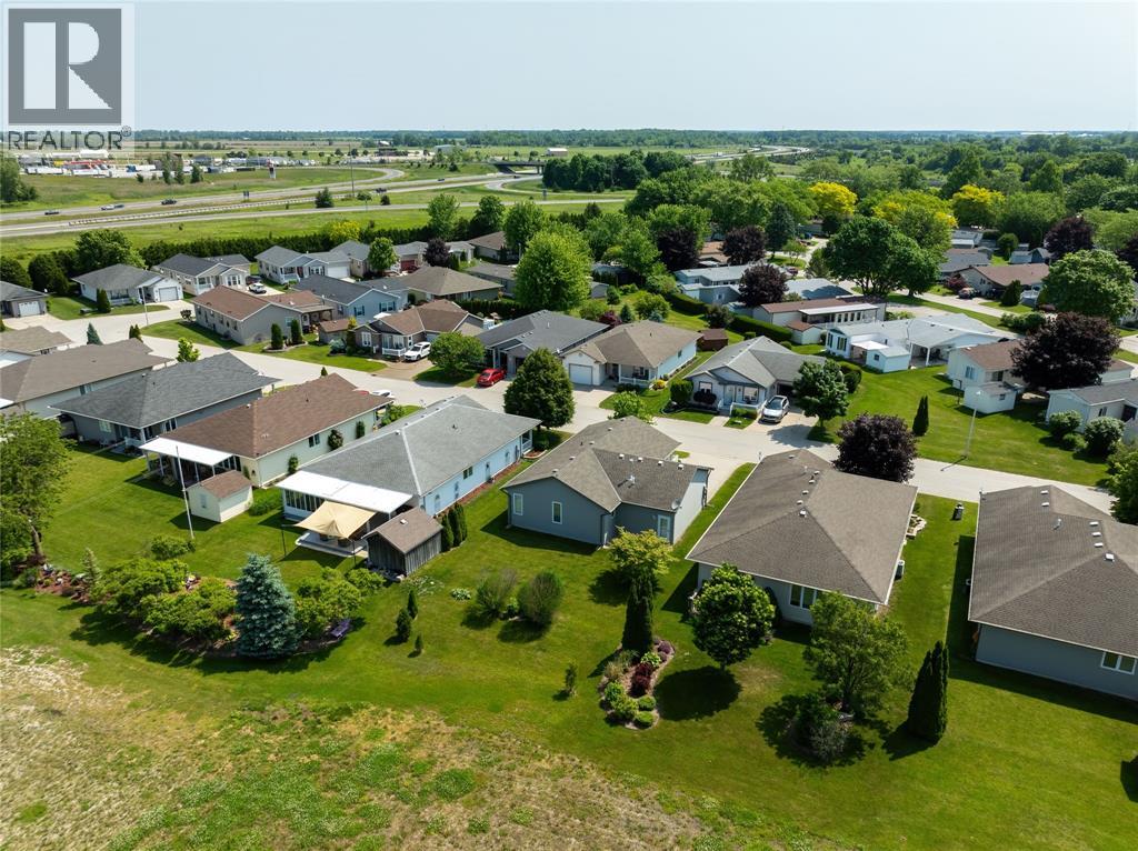 1940 London Line Unit# 207, Sarnia, Ontario  N7W 1B5 - Photo 46 - 25028733
