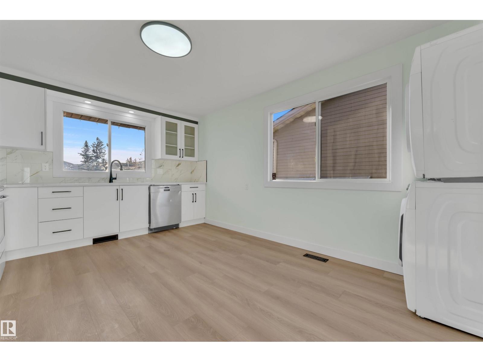 3808 17a Av Nw, Edmonton, Alberta  T6L 2R4 - Photo 10 - E4465697