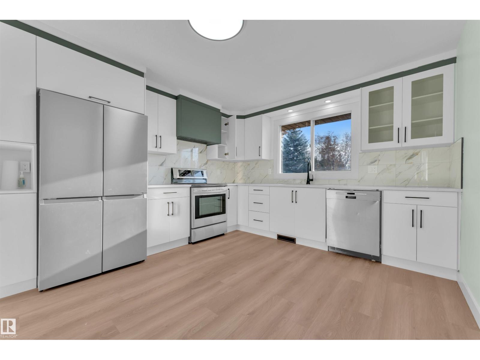 3808 17a Av Nw, Edmonton, Alberta  T6L 2R4 - Photo 11 - E4465697